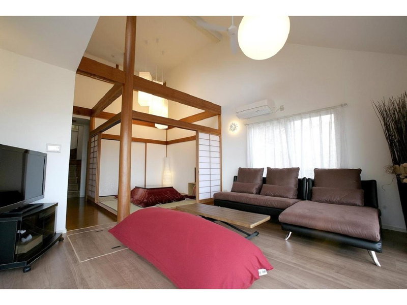 iHouse あたみんち, Atami, Japan