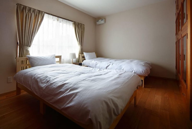 Yadoya TENKU - Hostel, Asago, Japan