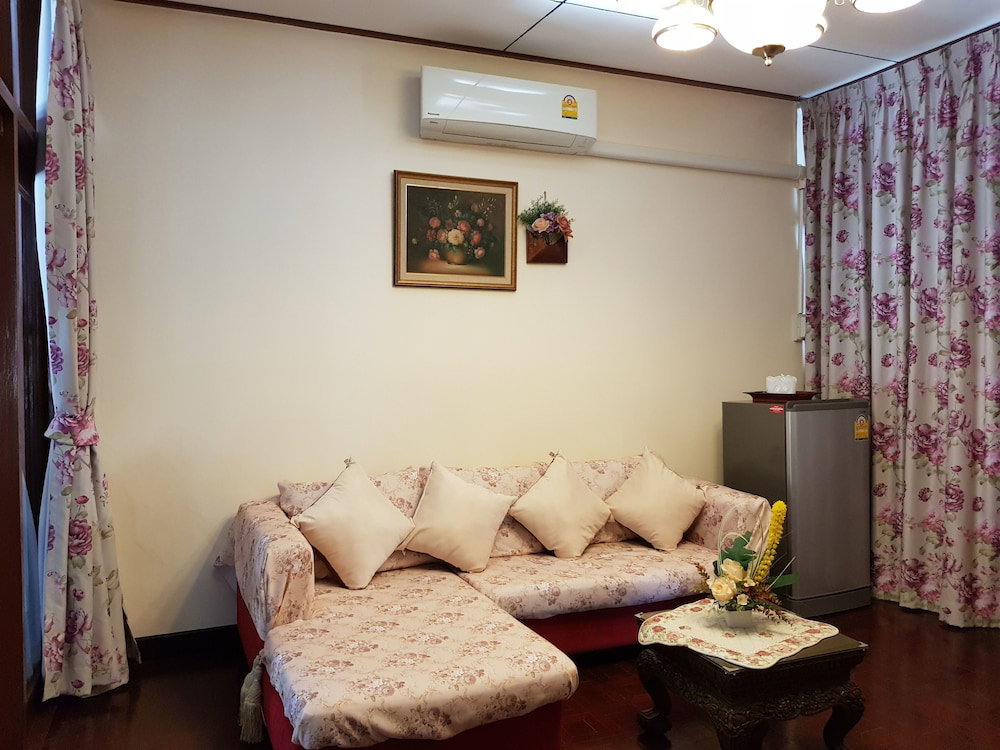 Hotel · Ban Thong U The Landmark, Chiang Mai