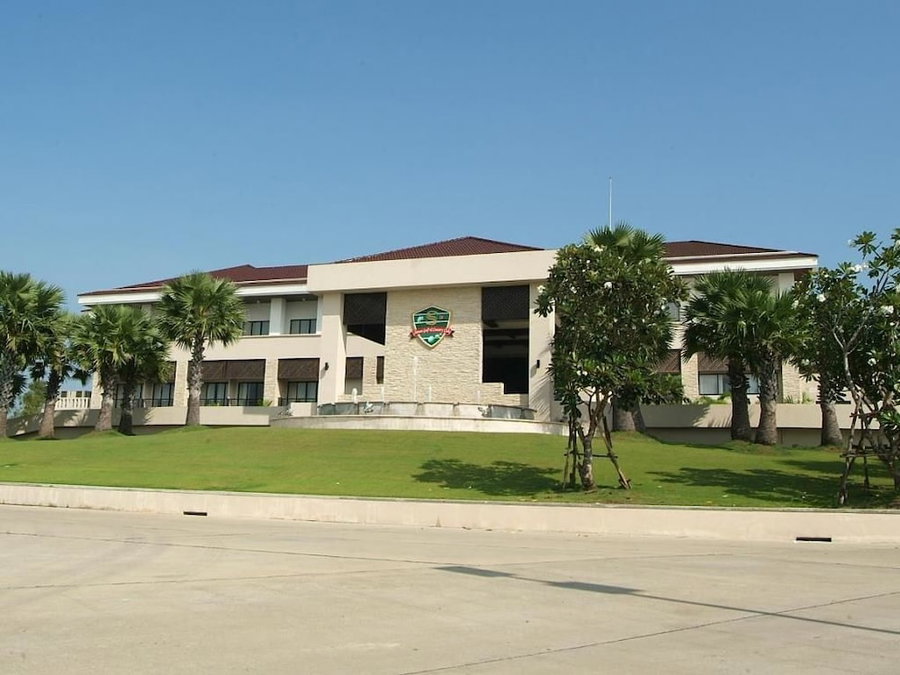 Suwan Golf and Country Club, Nakhon Chai Si, Thailand