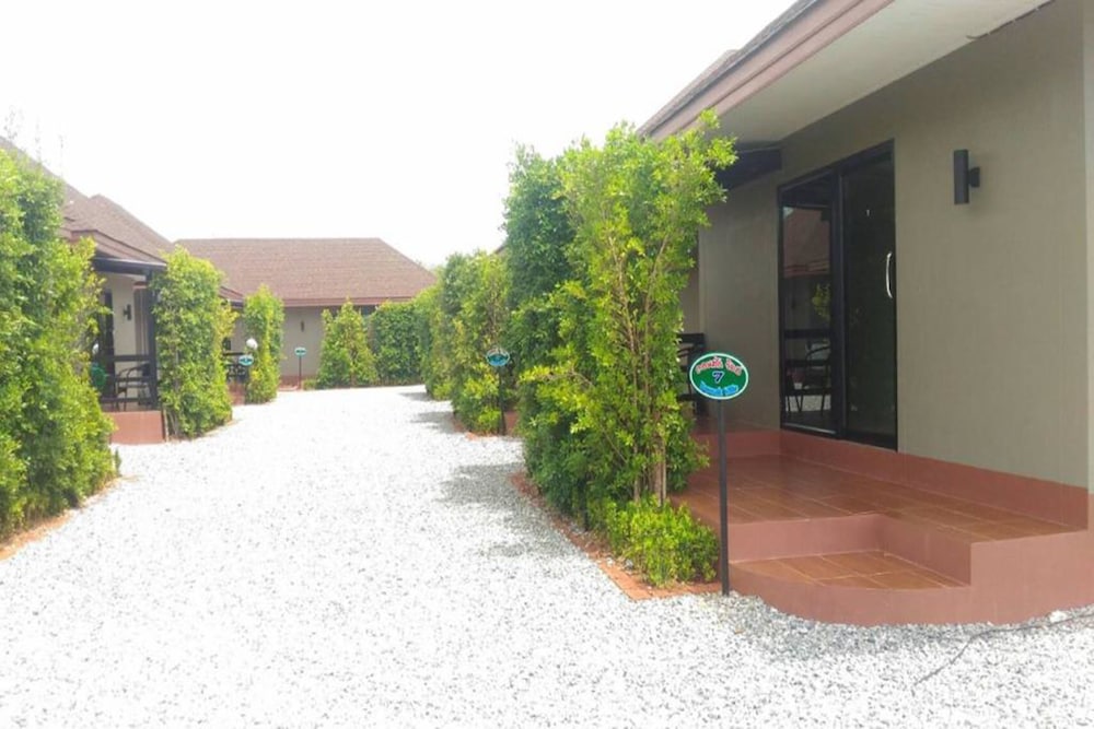 Donsak Ville, Thailand