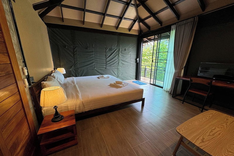 Pha Lae Tawan@Siray, Phuket, Thailand