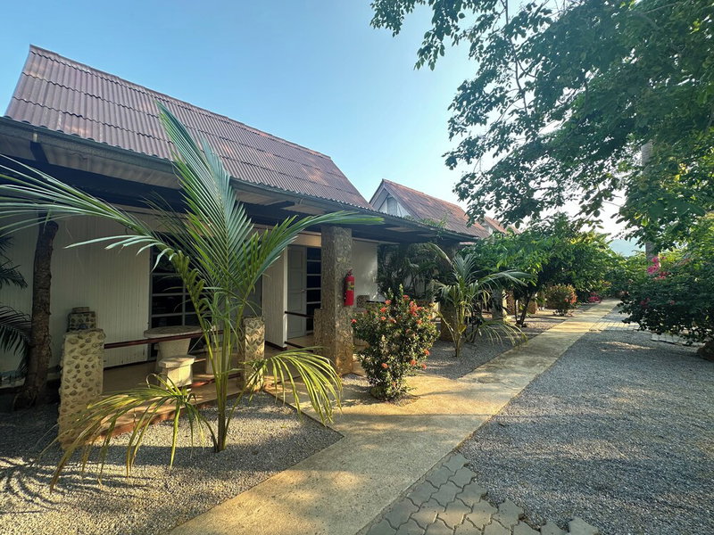 Blue Beach Resort, Sam Roi Yot, Thailand
