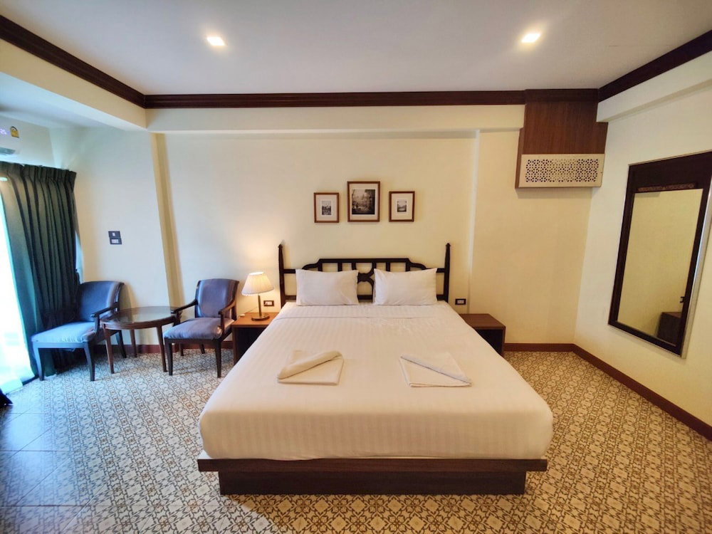 Hotel · Baan Chao Khun Hotel, Bangkok