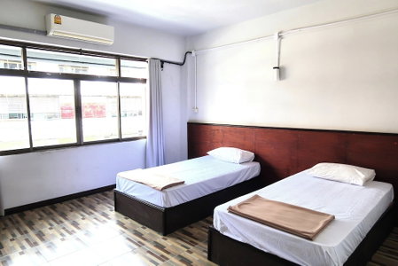 Bed Station Hostel Krabi, Krabi, Thailand