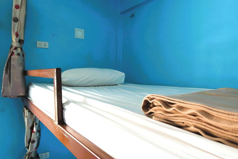 Bed Station Hostel Krabi, Krabi, Thailand