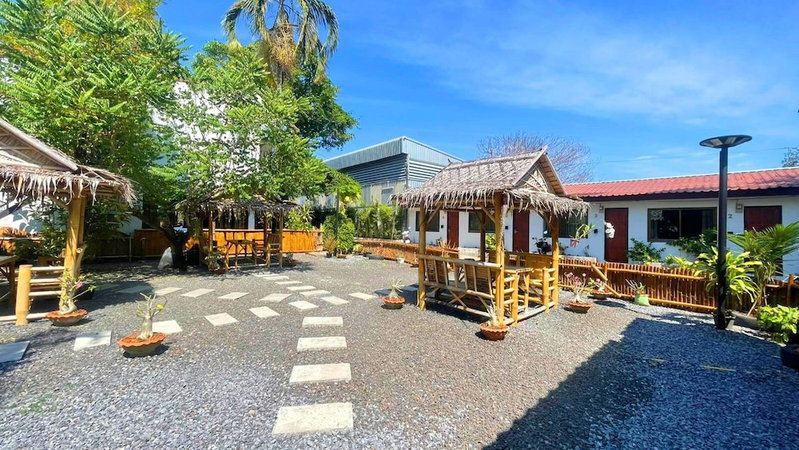 New Breakers Hotel Rawai, Rawai, Thailand