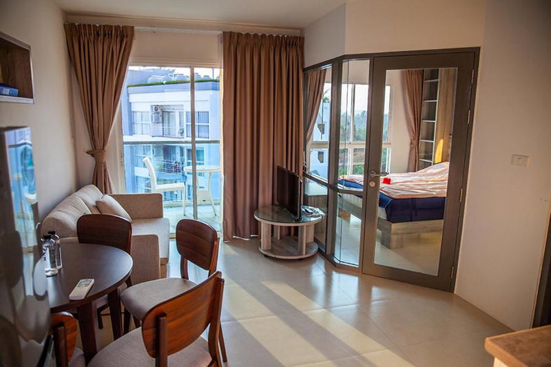 GB710 Grand Blue Beach Condo maephimholiday, Klaeng, Thailand