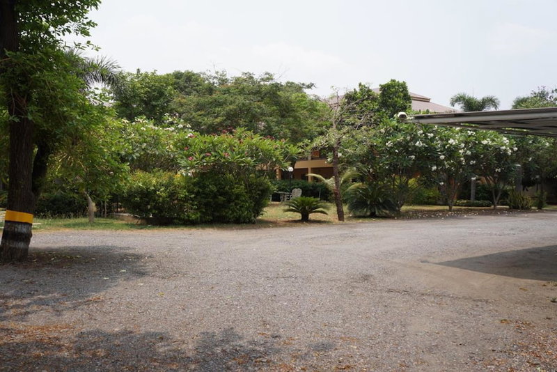 Paan Puan Place, Kaeng Khoi, Thailand