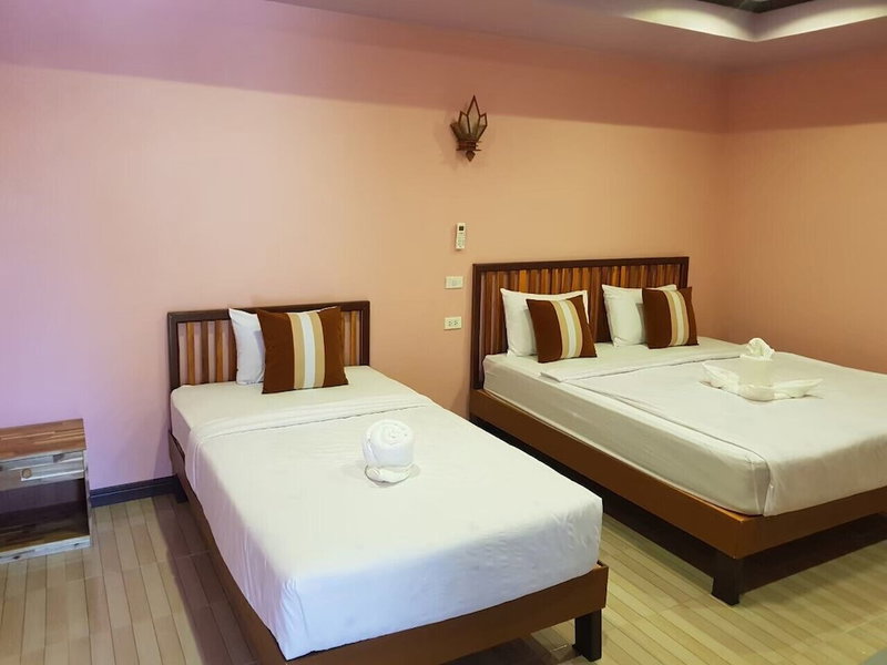 Lampang Bouteak Resort, Lampang, Thailand