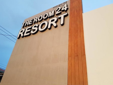 The Room 24 Resort, Khlong Luang, Thailand