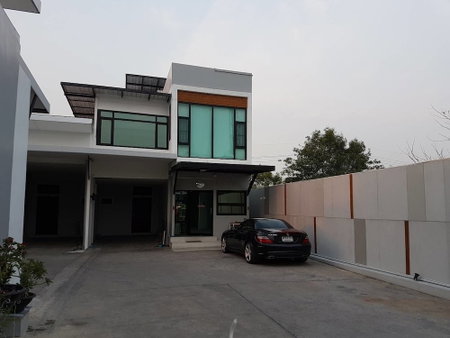 The Room 24 Resort, Khlong Luang, Thailand