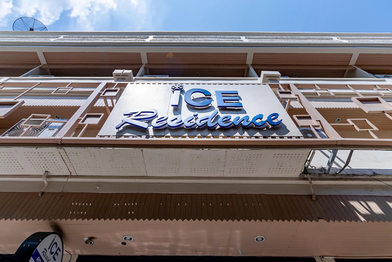 Ice Residence Suvarnabhumi Airport Hotel, Bangkok, Thailand