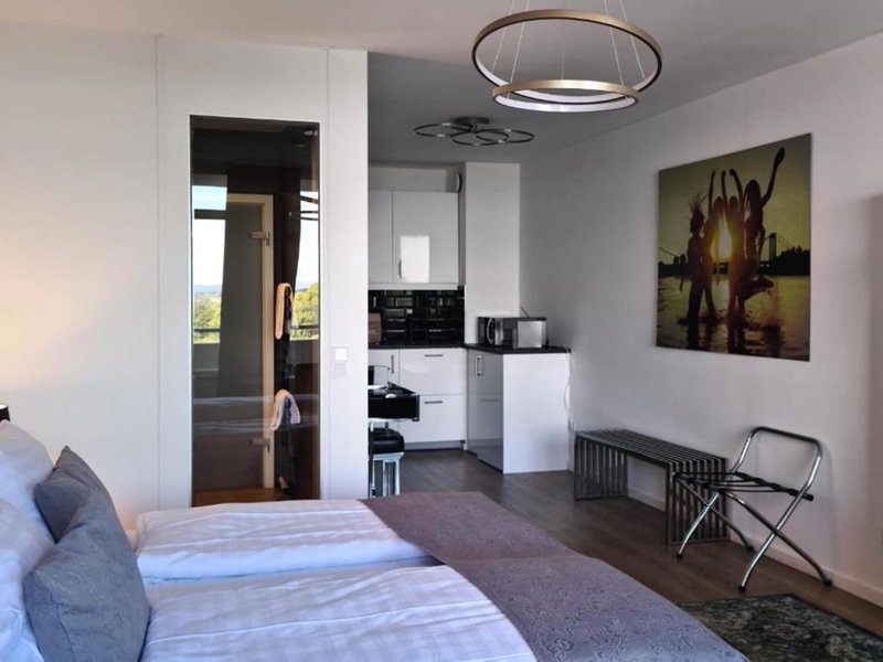 Rheinblick Apartments, Cologne, Germany