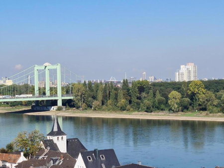 Rheinblick Apartments, Cologne, Germany