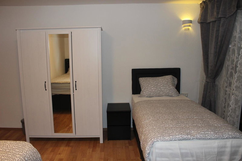 Hotel Garni Emir, Cologne, Germany