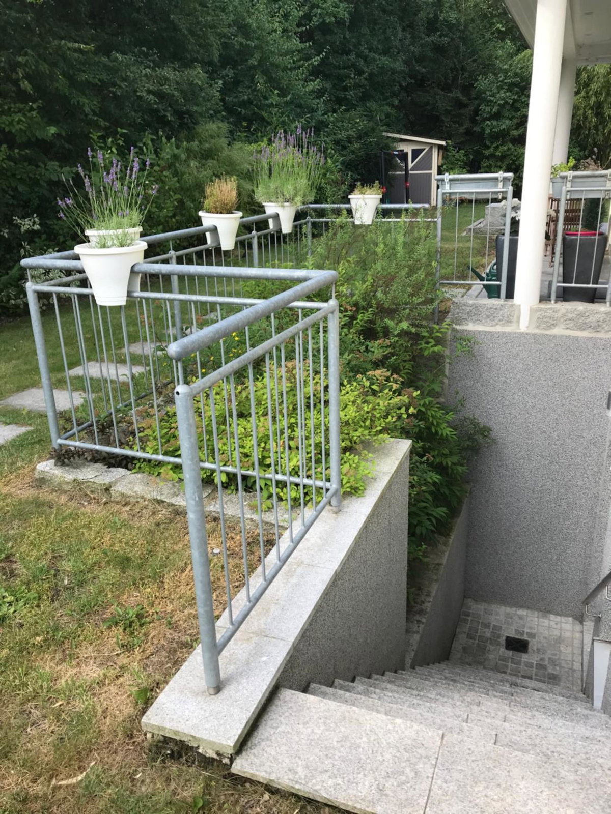 Helle Souterrainwohnung mit Komfort, Germany
