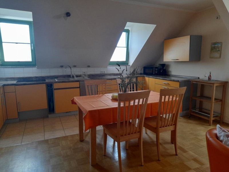 Burghof Ferienwohnungen Görlitz Apartmenthaus, Görlitz, Germany