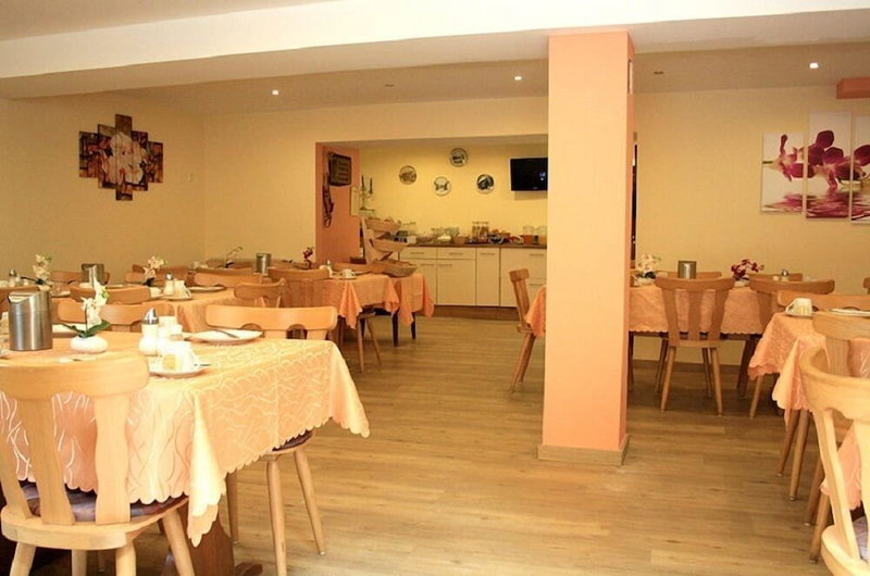 Waldhotel Albachmuehle, Wasserliesch, Germany