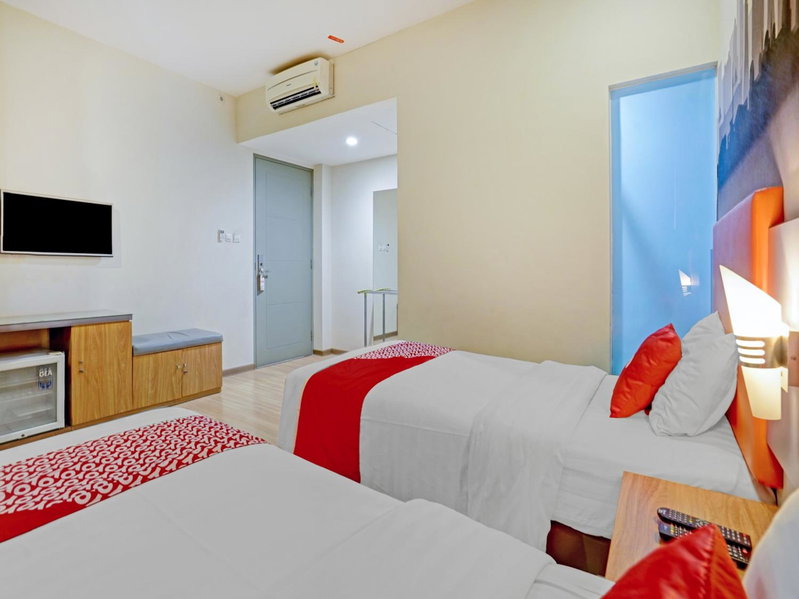 Sans Vibes Hotel Syariah Graha 100 Gubeng Surabaya, Surabaya, Indonesia