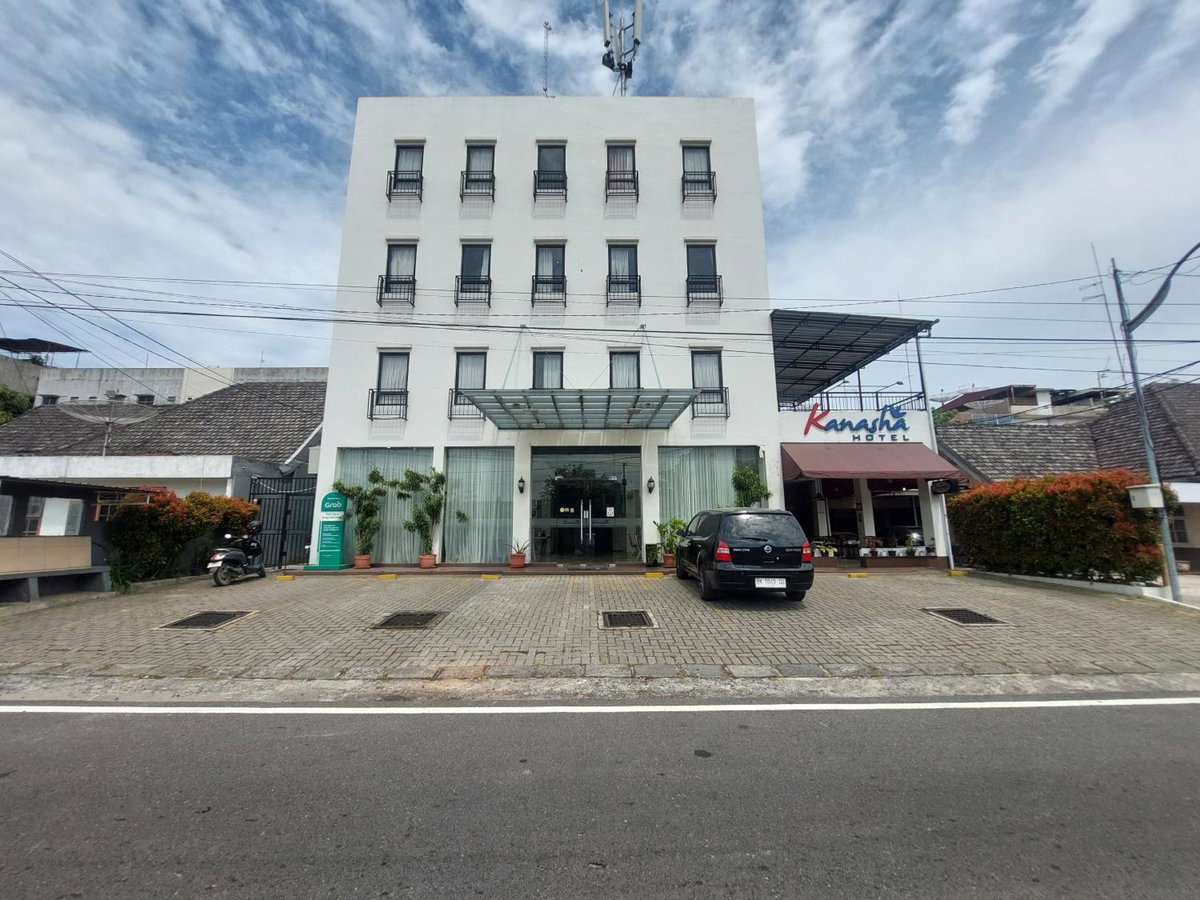 Hotel · Kanasha Islami, Medan