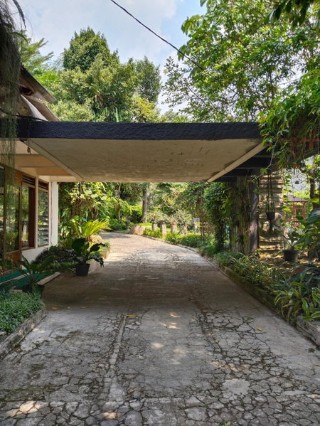 The Garden Family Guest House powered by Cocotel, Bogor, Indonesia