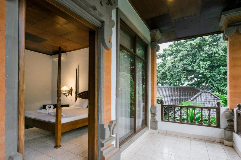 Urbanview Hotel Ananda Beach Sanur, Sanur, Indonesia