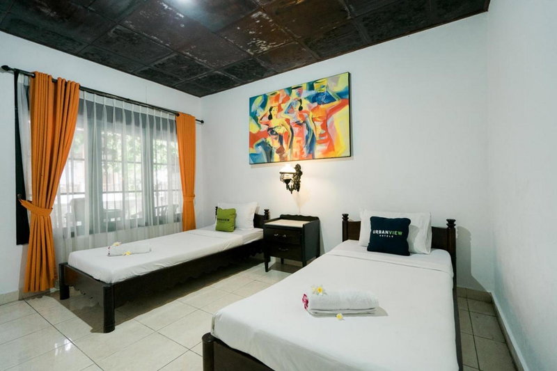 Urbanview Hotel Ananda Beach Sanur, Sanur, Indonesia