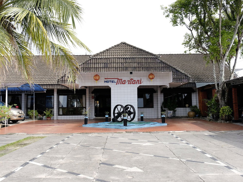Hotel · Hotel Martani, Tanjung Pandan