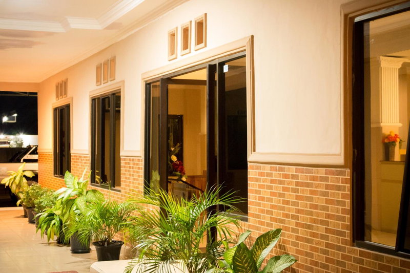 Hotel Ledetadu, Kupang, Indonesia