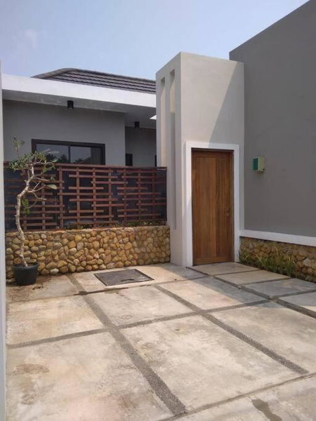 Maison de Q - 2 BR at Villa Ubud B 12 Anyer, Babagan, Indonesia