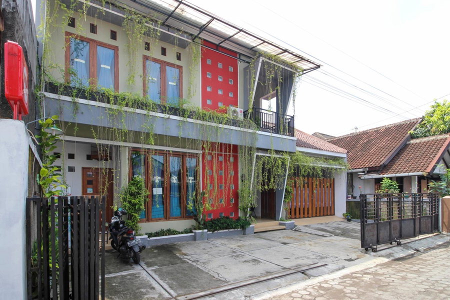 RedDoorz near Hartono Mall, Yogyakarta, Indonesia