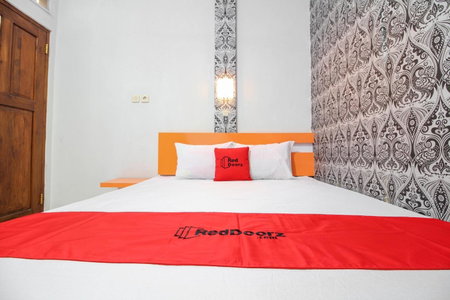 RedDoorz near Hartono Mall, Yogyakarta, Indonesia