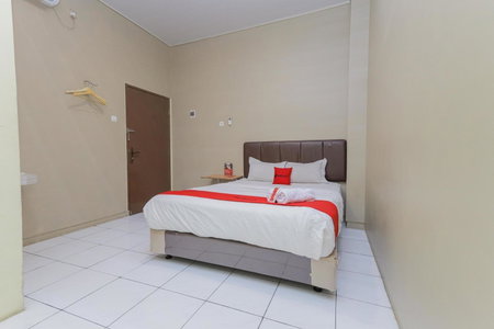 RedDoorz near BG Junction Surabaya, Surabaya, Indonesia