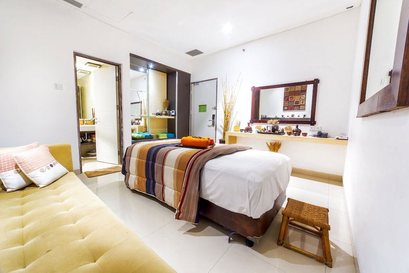 Clove Hotel, Bandung, Indonesia