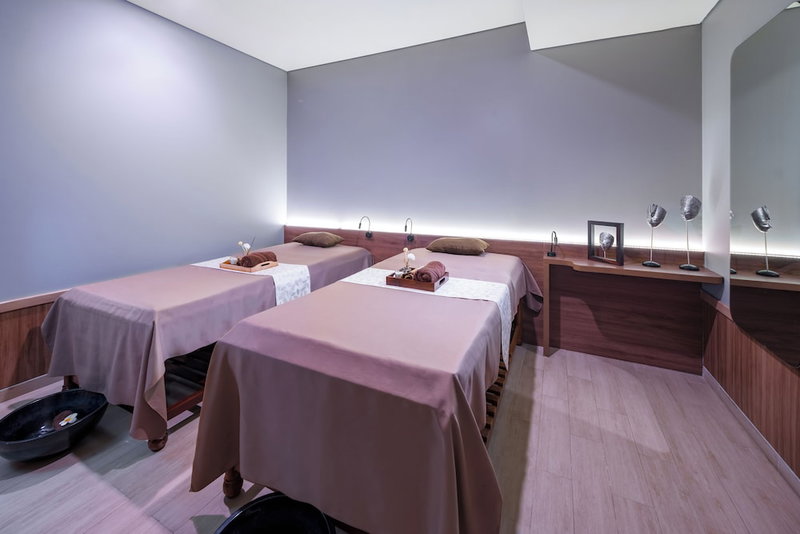 Hotel Neo+ Airport - Jakarta, Tangerang, Indonesia