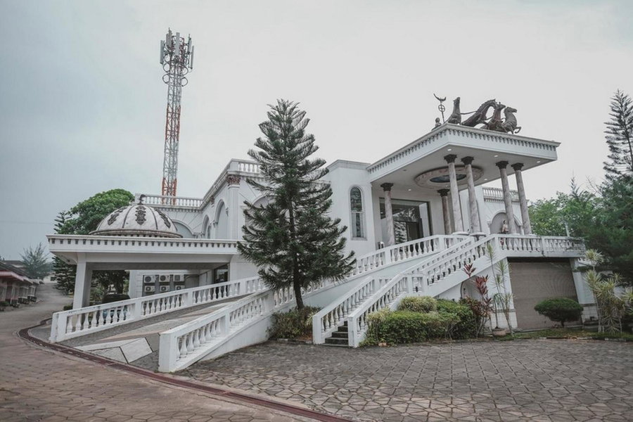 RedDoorz Premium @ Jalan Pal 10 Jambi, Jambi, Indonesia
