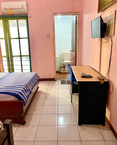 Hotel Tirtonadi Permai, Kadiporo 1, Indonesia