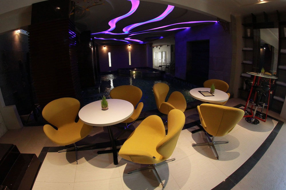 Hotel · Grand Sae Boutique Hotel, Surakarta