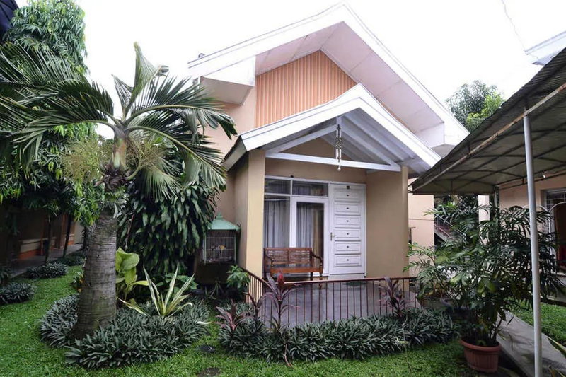 RedDoorz Plus @ Laweyan, Solo, Indonesia