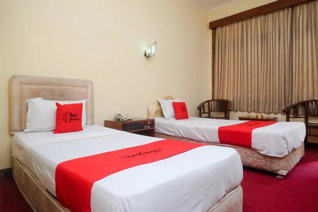 RedDoorz Plus @ Laweyan, Solo, Indonesia
