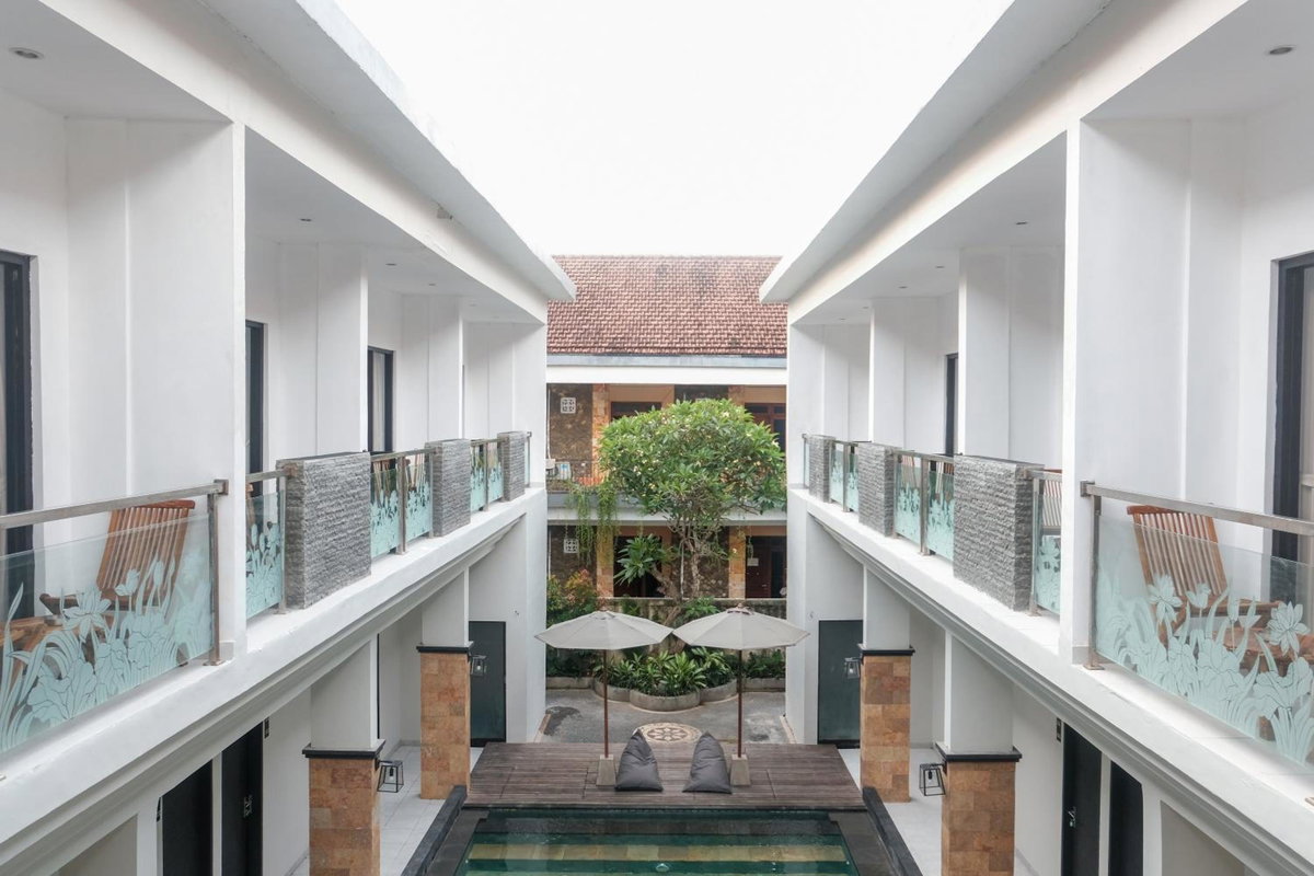 Guyana Hotel, Indonesia