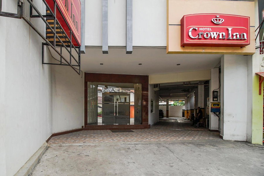 RedDoorz Plus at Karebosi Area 2 Makassar, Makassar, Indonesia