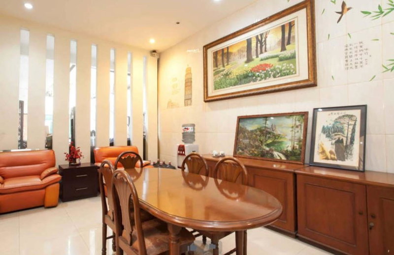 Soerabaja Place Guest House, Surabaya, Indonesia