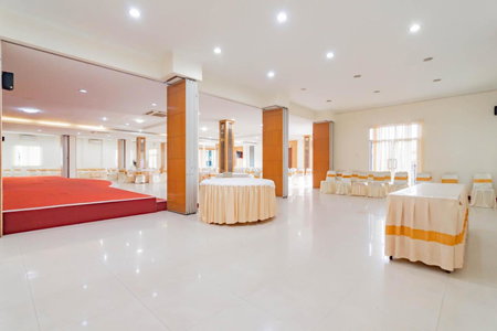 Urbanview Hotel Syariah Dapen Pontianak by RedDoorz, Siantan, Indonesia