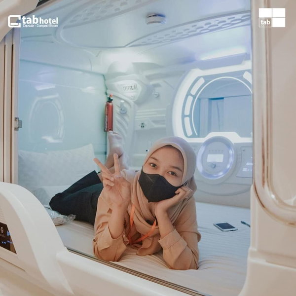 Tab Capsule Hotel - Kayoon Surabaya, Surabaya, Indonesia
