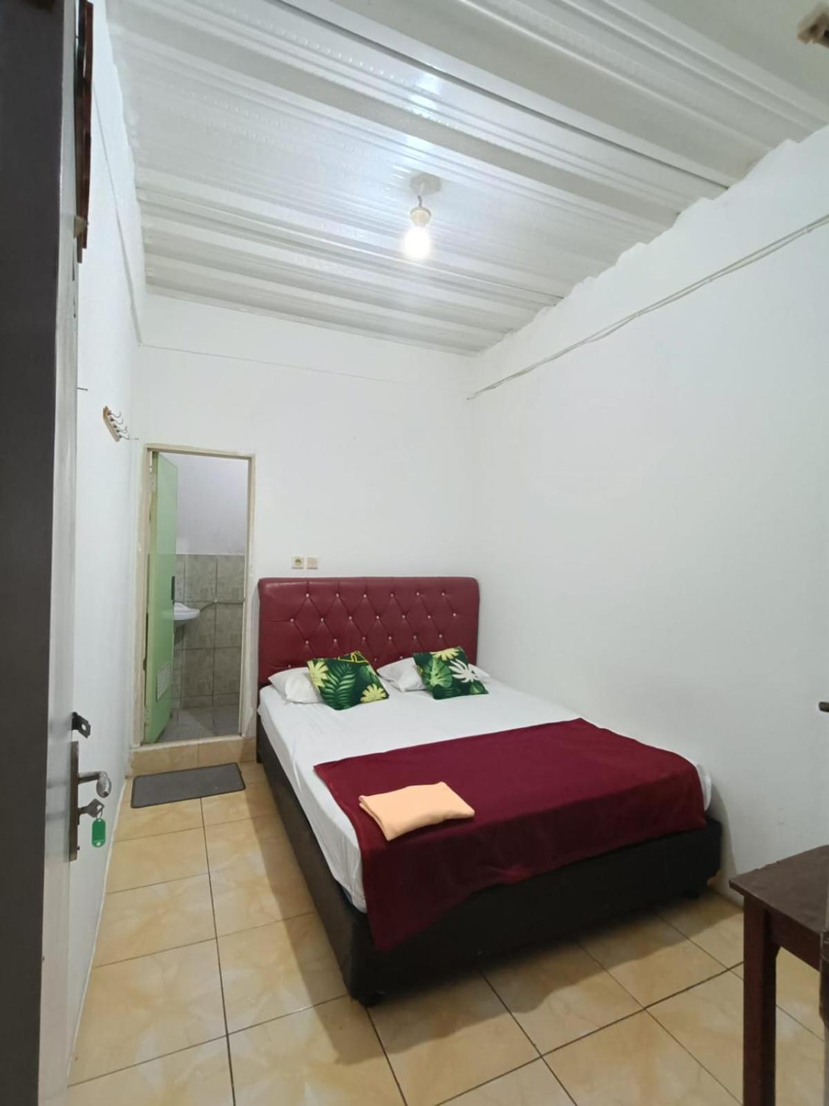 PTS Homestay Syariah, Indonesia