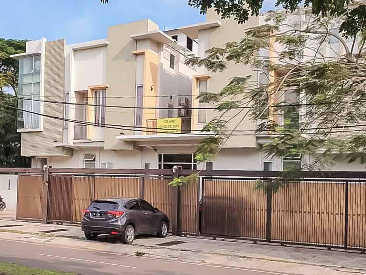 Avalon Karawaci Mitra RedDoorz, Indonesia
