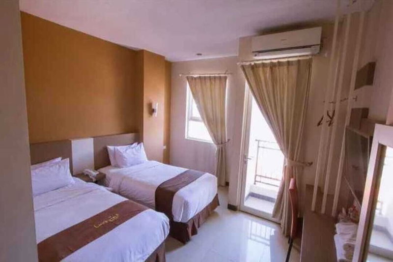 Luxpoint Hotel Surabaya, Surabaya, Indonesia