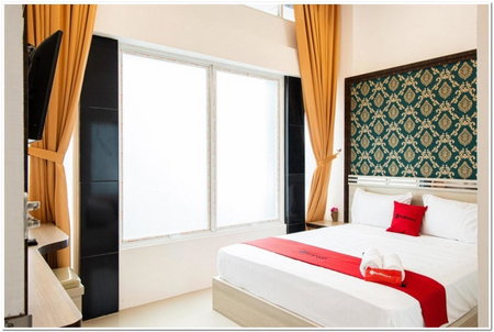 RedDoorz Plus @ Centrium Katamso Medan, Medan, Indonesia